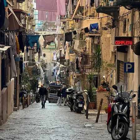 Casa D10s Centro Spagnoli ナポリ