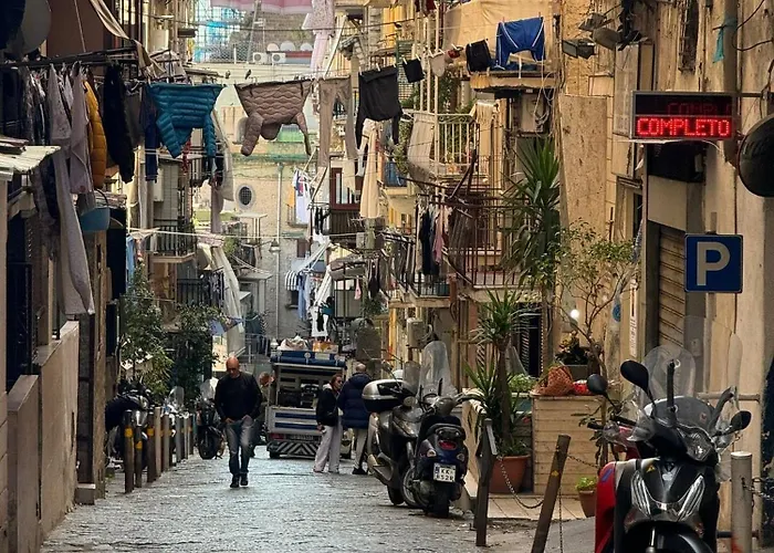 Casa D10s Centro Spagnoli 那不勒斯