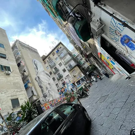 Casa D10s Centro Spagnoli Νάπολη