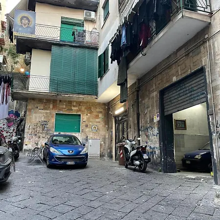 Casa D10s Centro Spagnoli Neapel